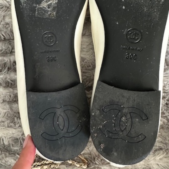 CHANEL CC LOGO Camellia Charm Cap Toe BALLERINA FLATS SHOES 39 - Picture 2 of 14